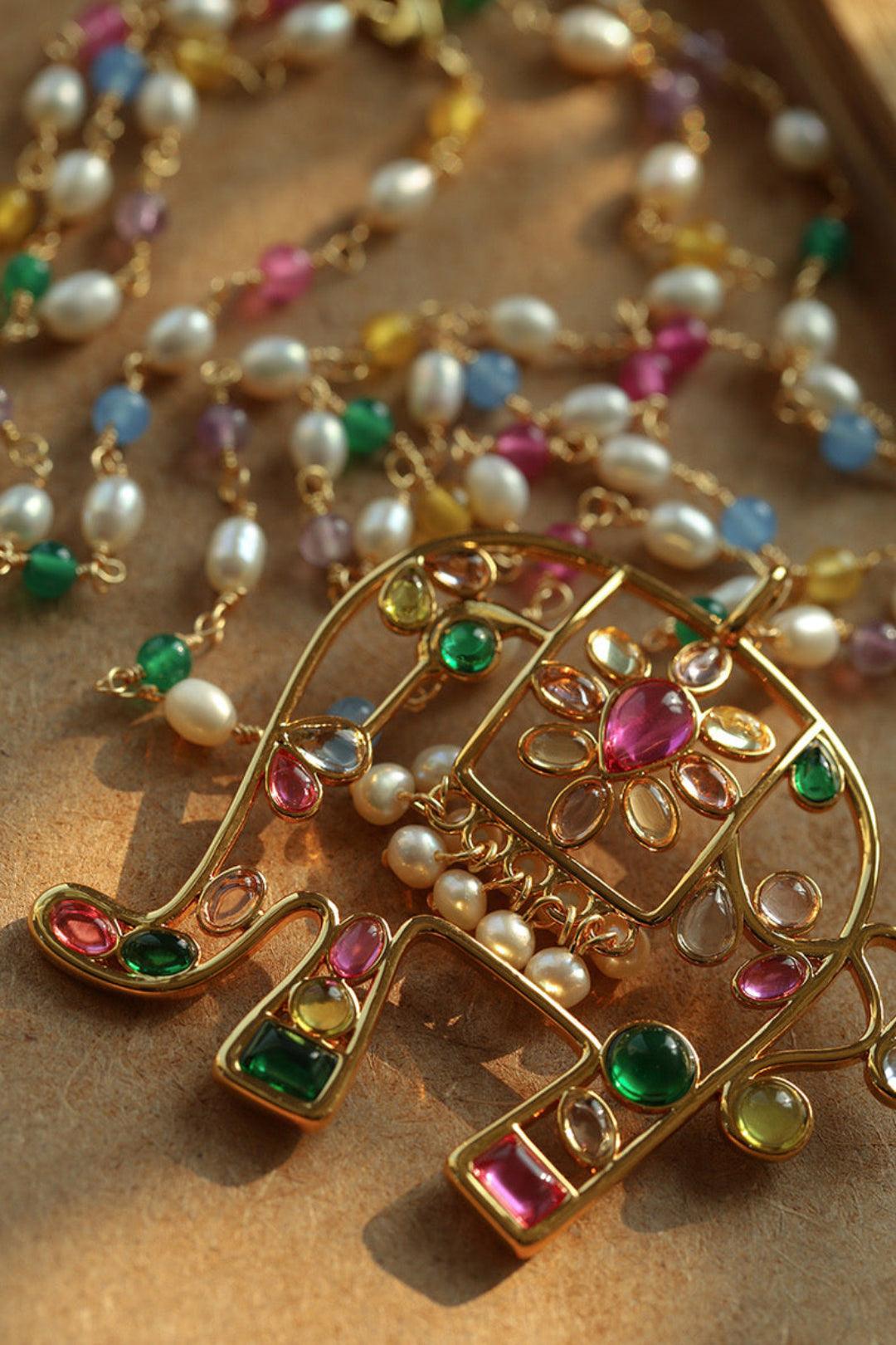 Vintage Coloured Glaze Pearl Elephant Necklace - Gembea Jewelry