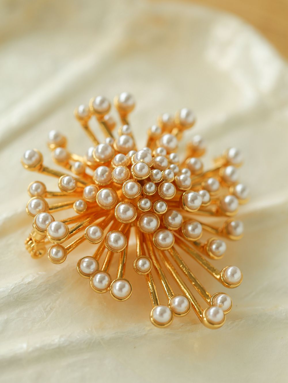 Vintage Fashion Pearl Fireworks Brooches gembea jewelry