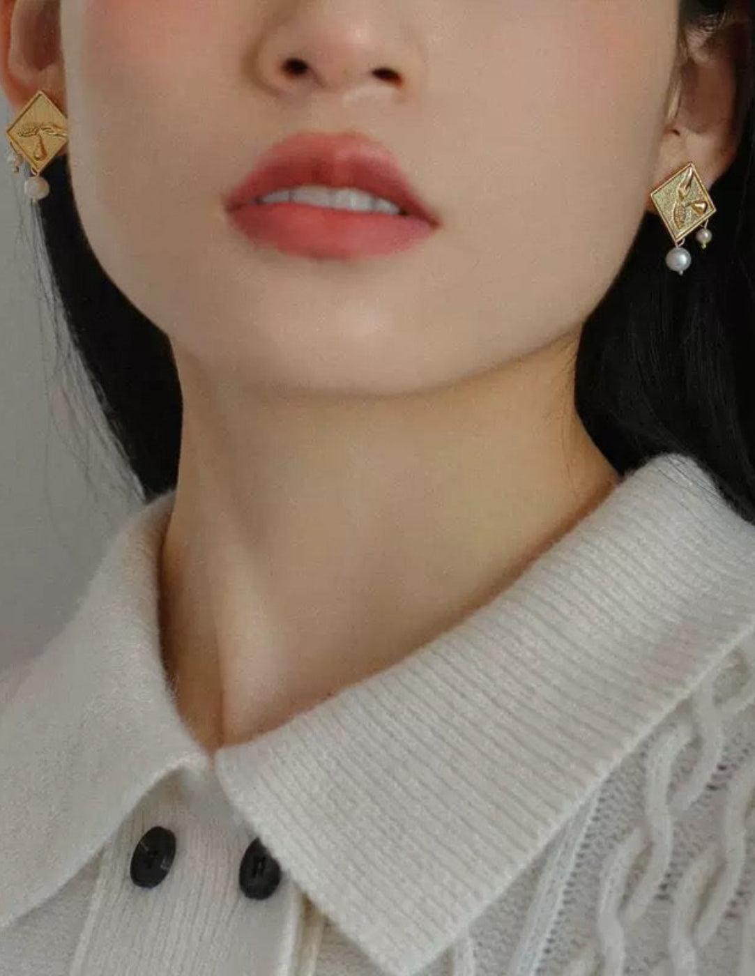Vintage Gold Embossed Square Pearl Earrings - Gembea Jewelry