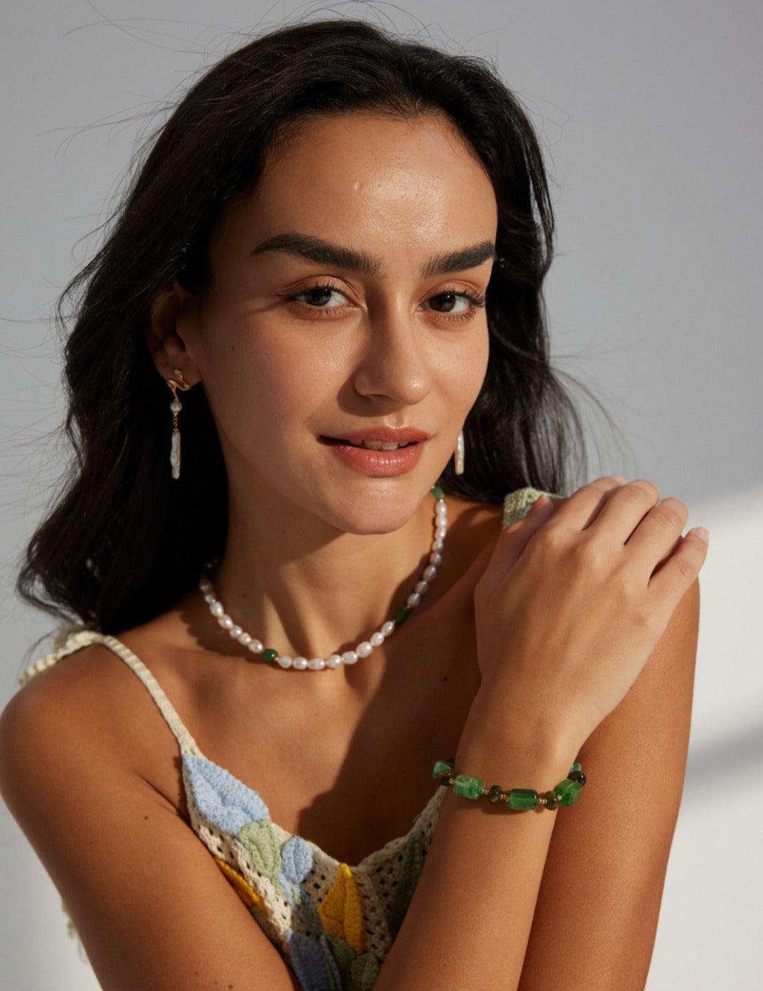 Vintage Green Resin Stone Bracelet - Gembea Jewelry