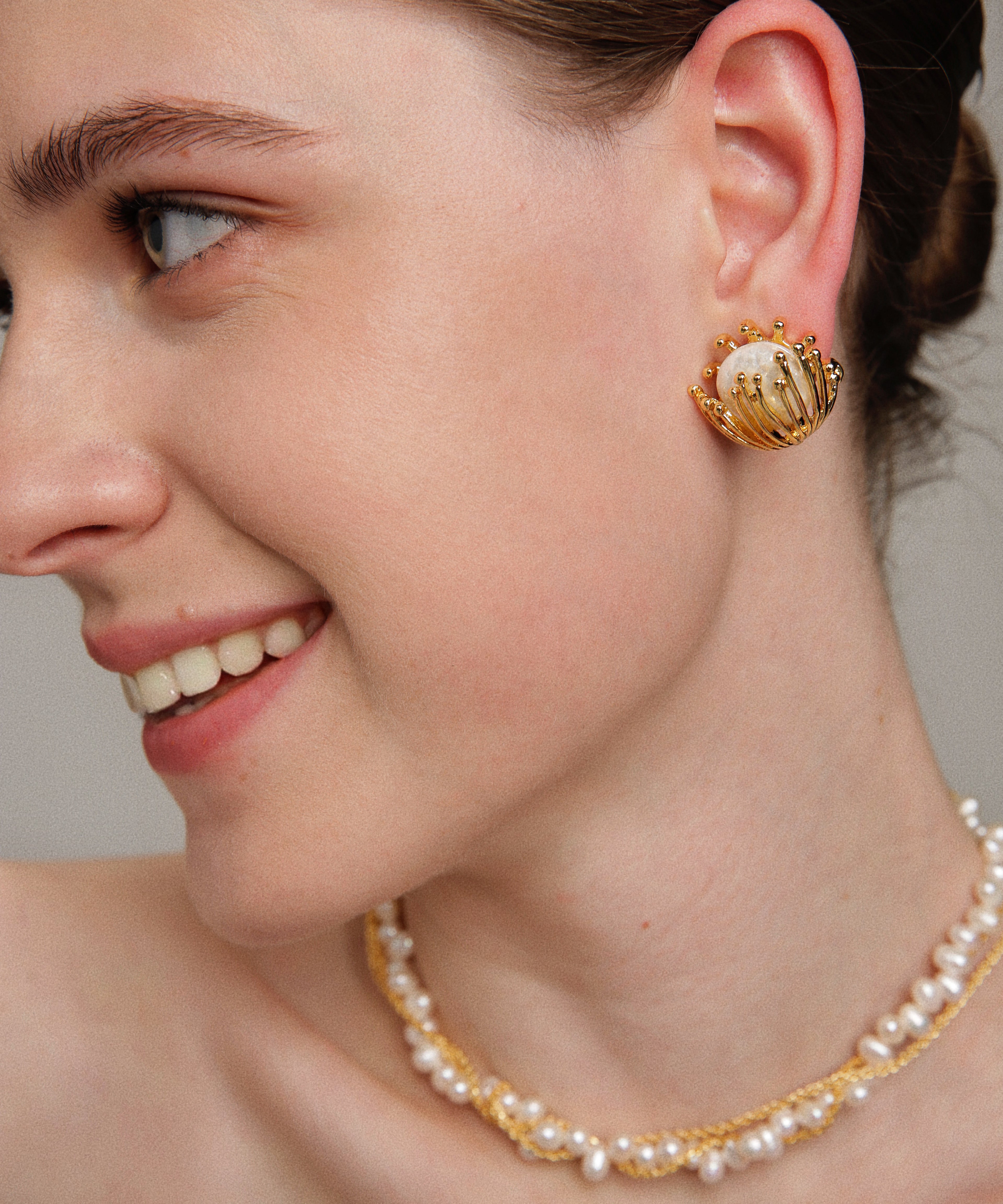 Vintage Metal Flowery Pearl Stud Earrings gembea jewelry