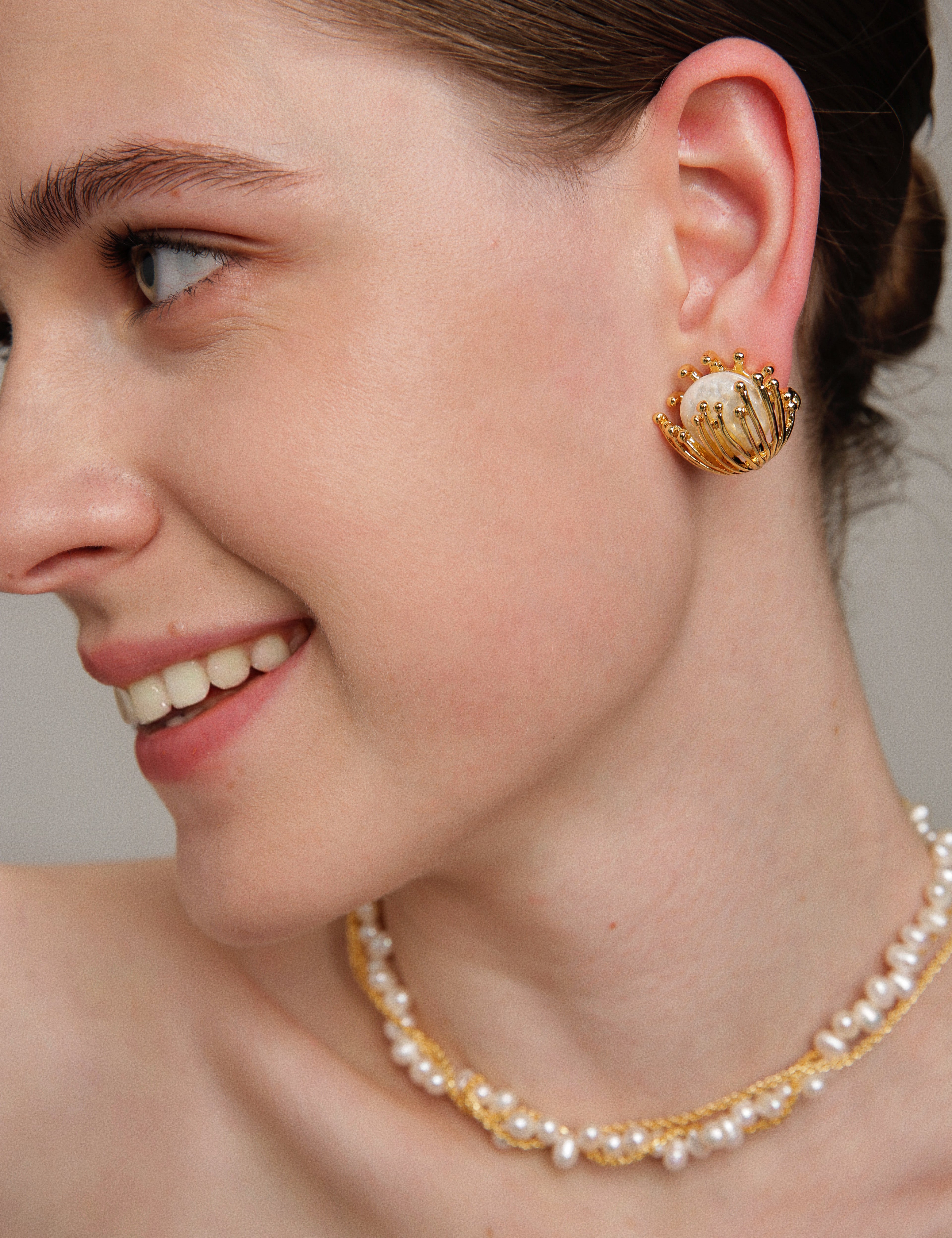 Vintage Metal Flowery Pearl Stud Earrings gembea jewelry