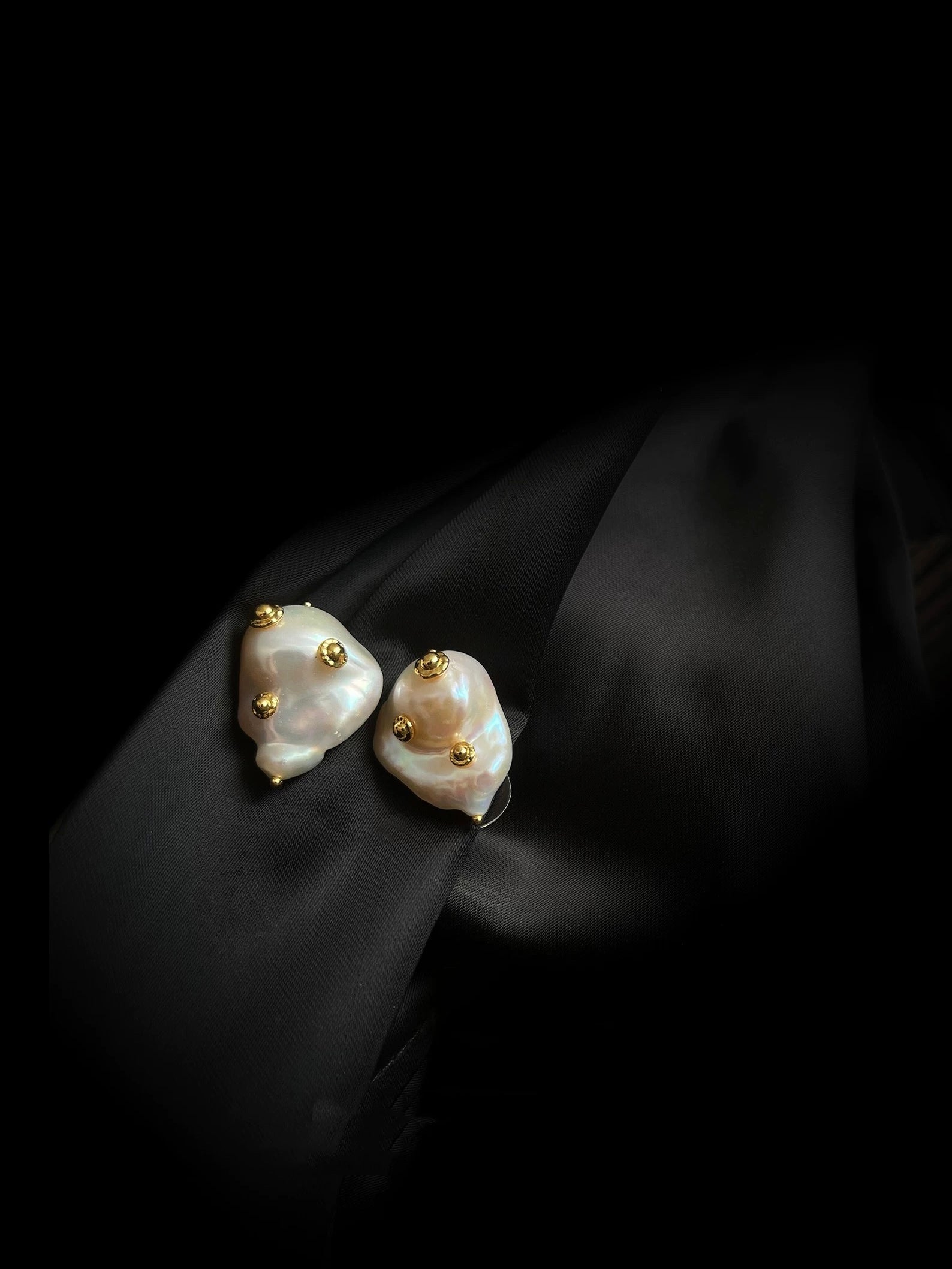 Vintage Natural Baroque Pearl Stud Earrings