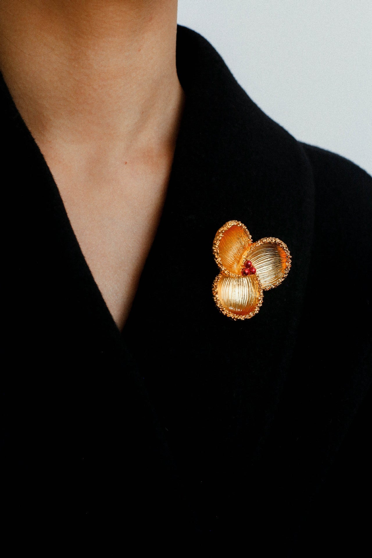 Vintage Palace Three-petal Flower Brooch gembea jewelry