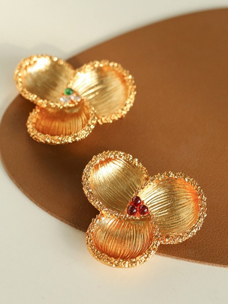 Vintage Palace Three-petal Flower Brooch gembea jewelry