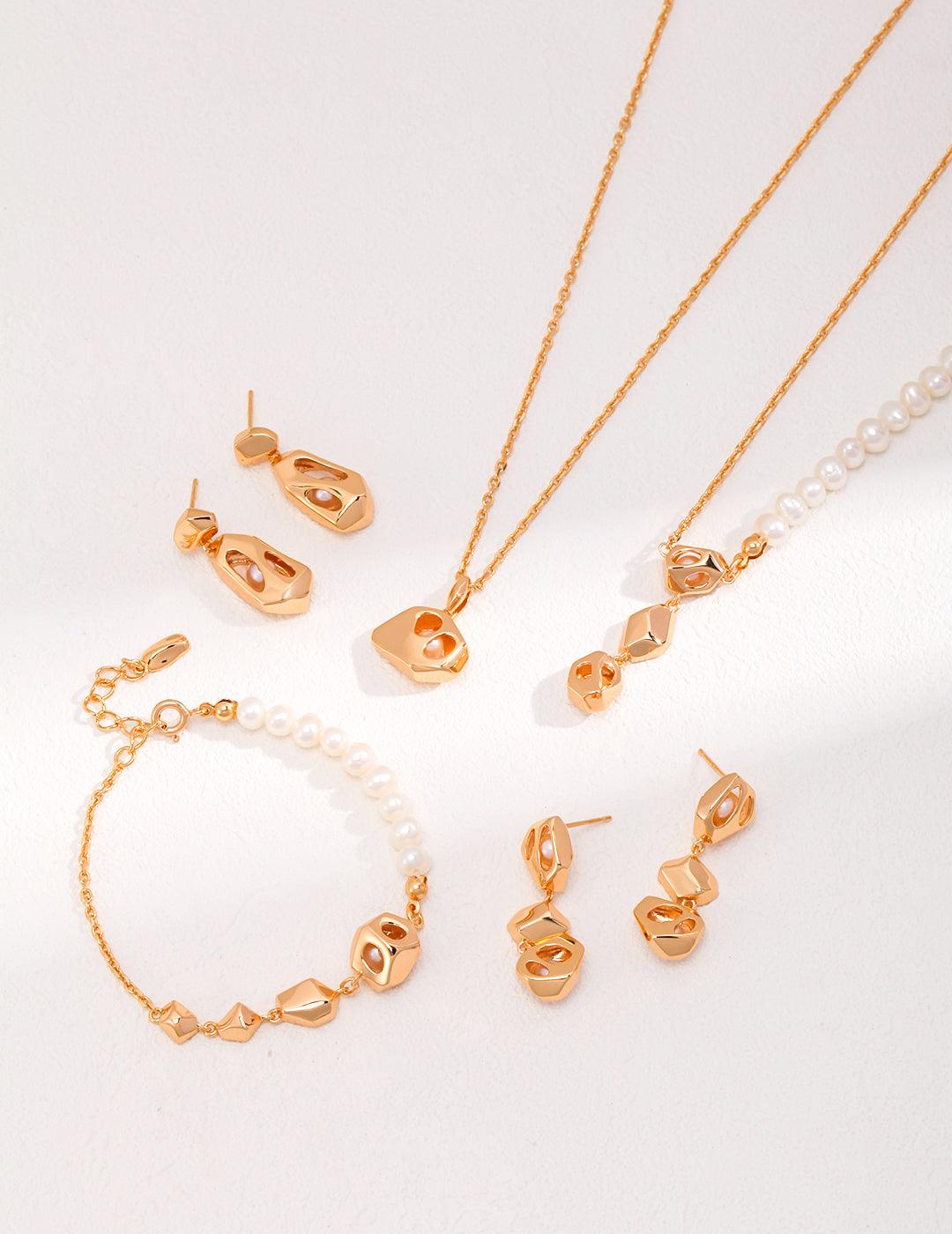 Vintage Gold Chain and Pendant Pearl Necklaces - Gembea Jewelry