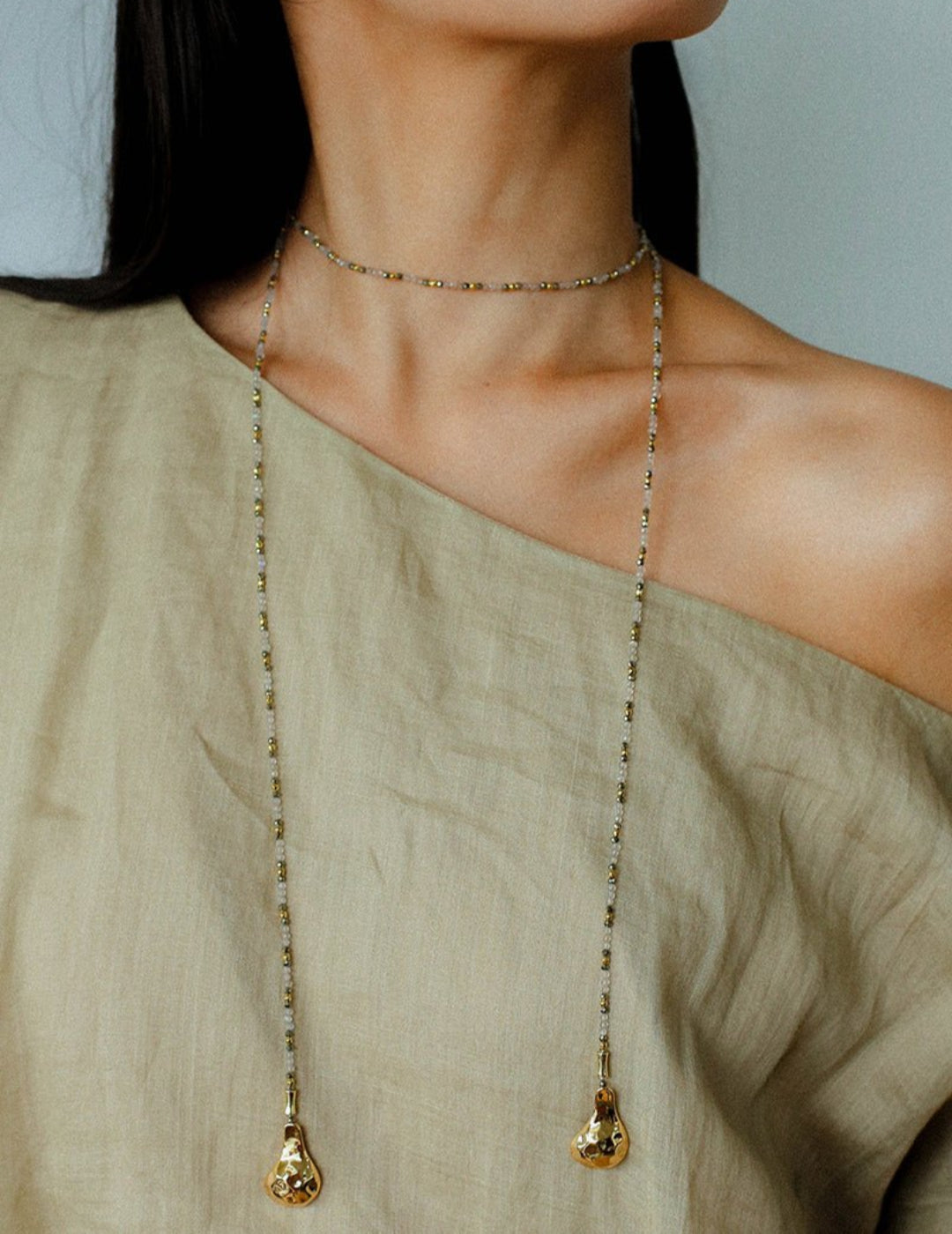 Vintage Spoon Pendant Garnet White Crystal Beaded Necklace gembea jewelry