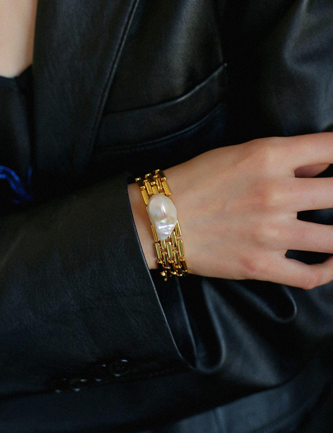 Wide Version Watch Chain Baroque Pearl Bracelet - Gembea Jewelry