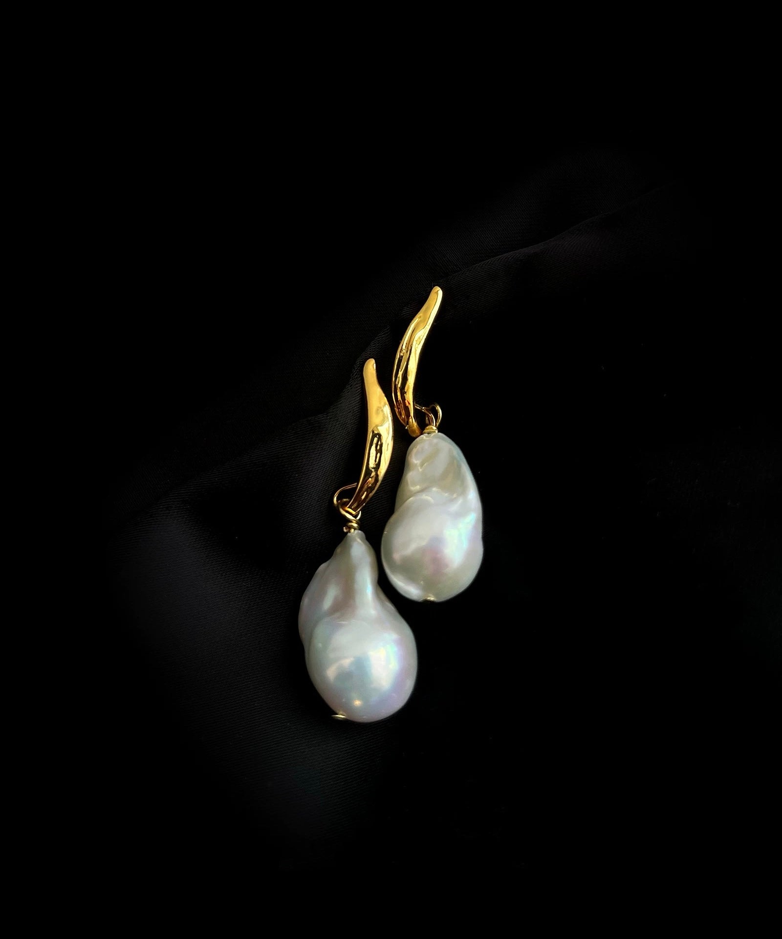 Willow Leaf Baroque Pearl Drop Earrings