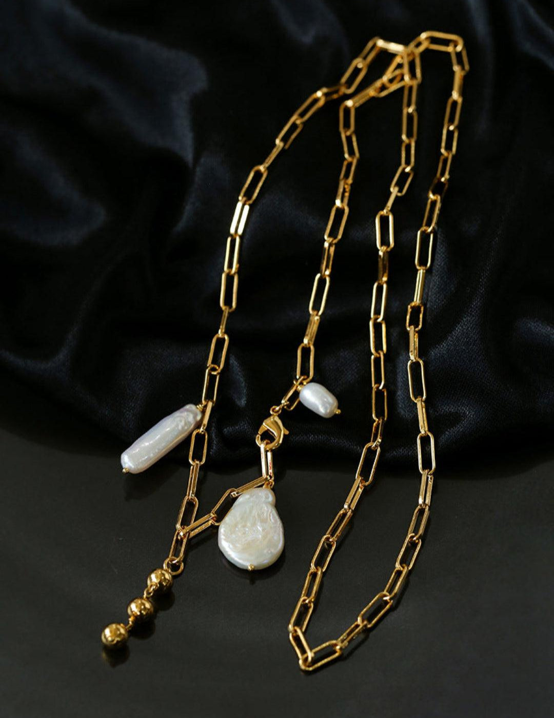 Rectangular Metal Chain Baroque Pearl Y Necklace - Gembea Jewelry
