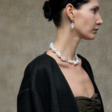 Collana classica di girocollo per perline elegante barocco.
