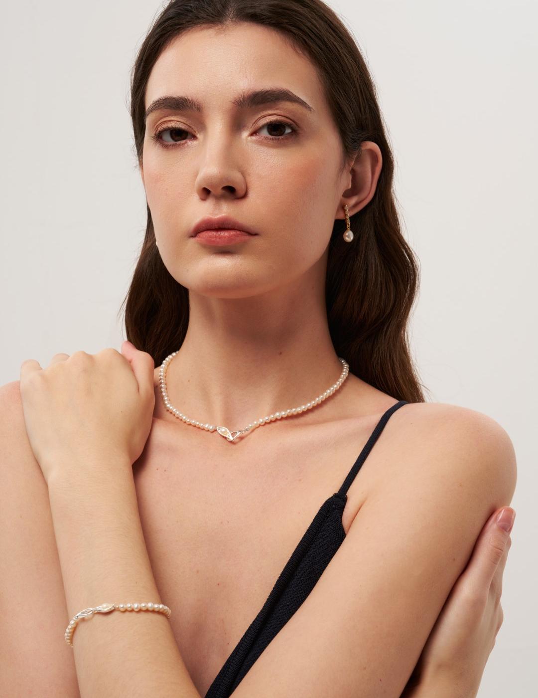 Bean Pod Freshwater Pearl Beaded Bracelet gembea jewelry