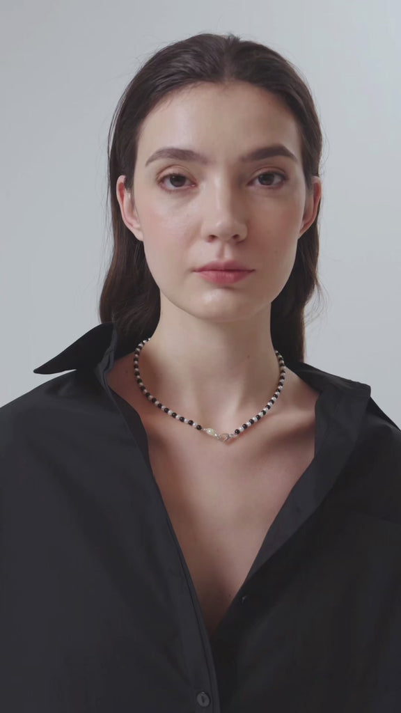 Bean Pod Black Agate Pearl Beaded Necklace gembea jewelry