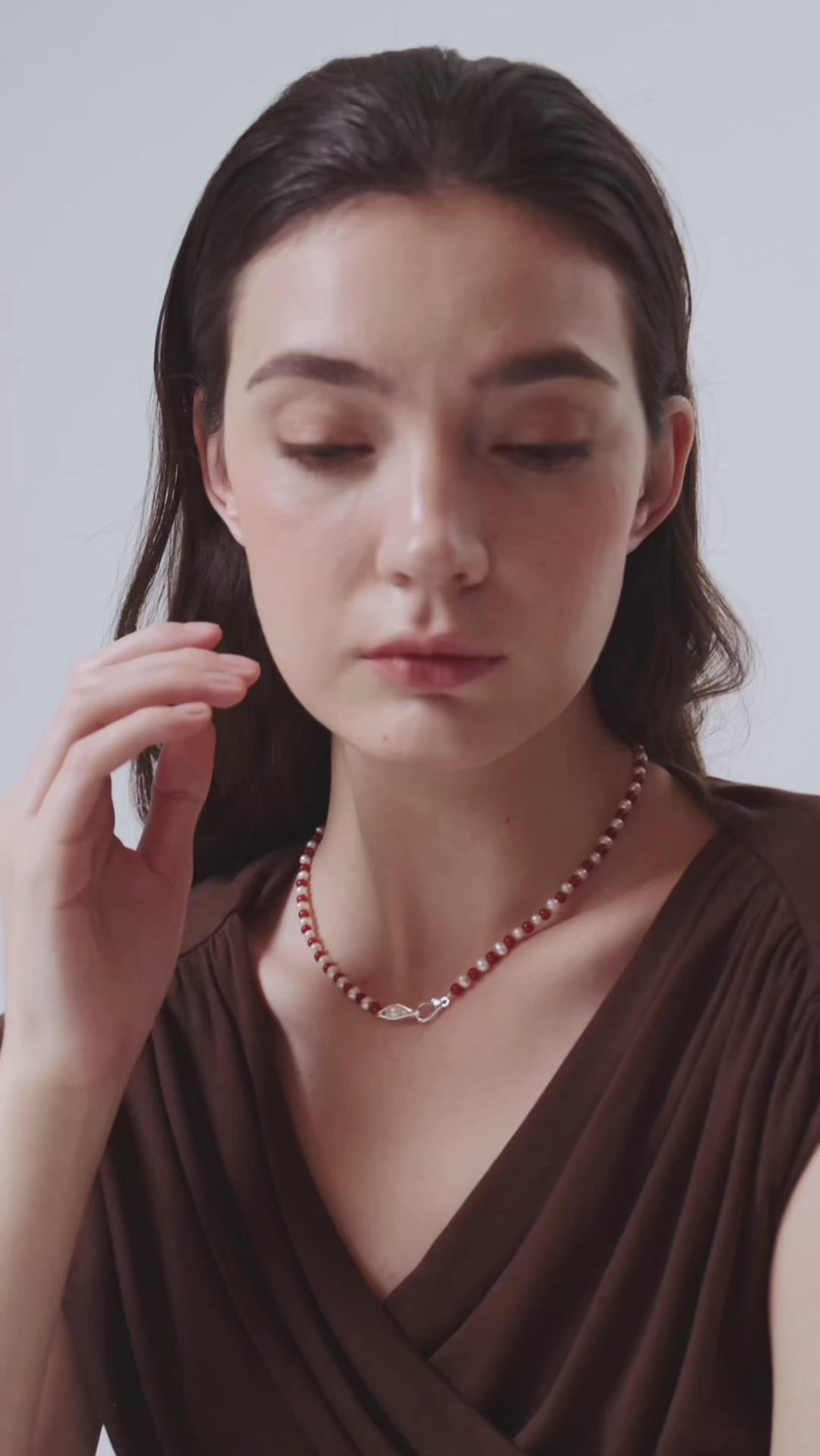 Bean Pod Red Agate Pearl Beaded Necklace gembea jewelry