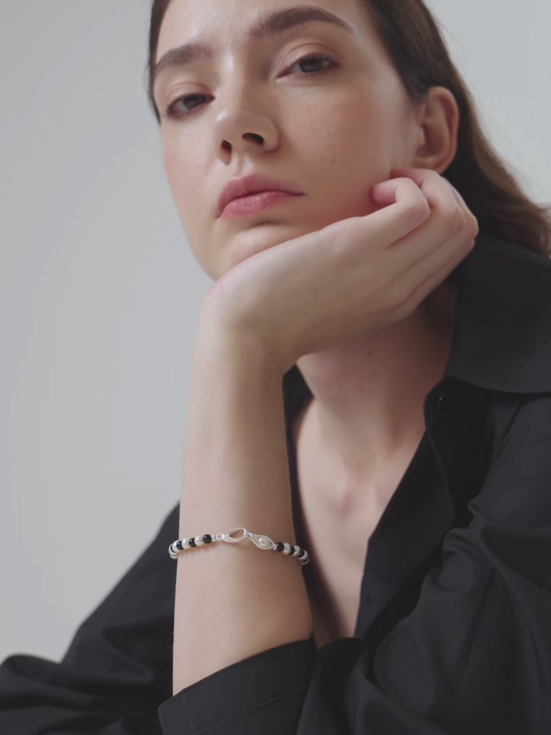 Bean Pod Black Agate Pearl Beaded Bracelet gembea jewelry