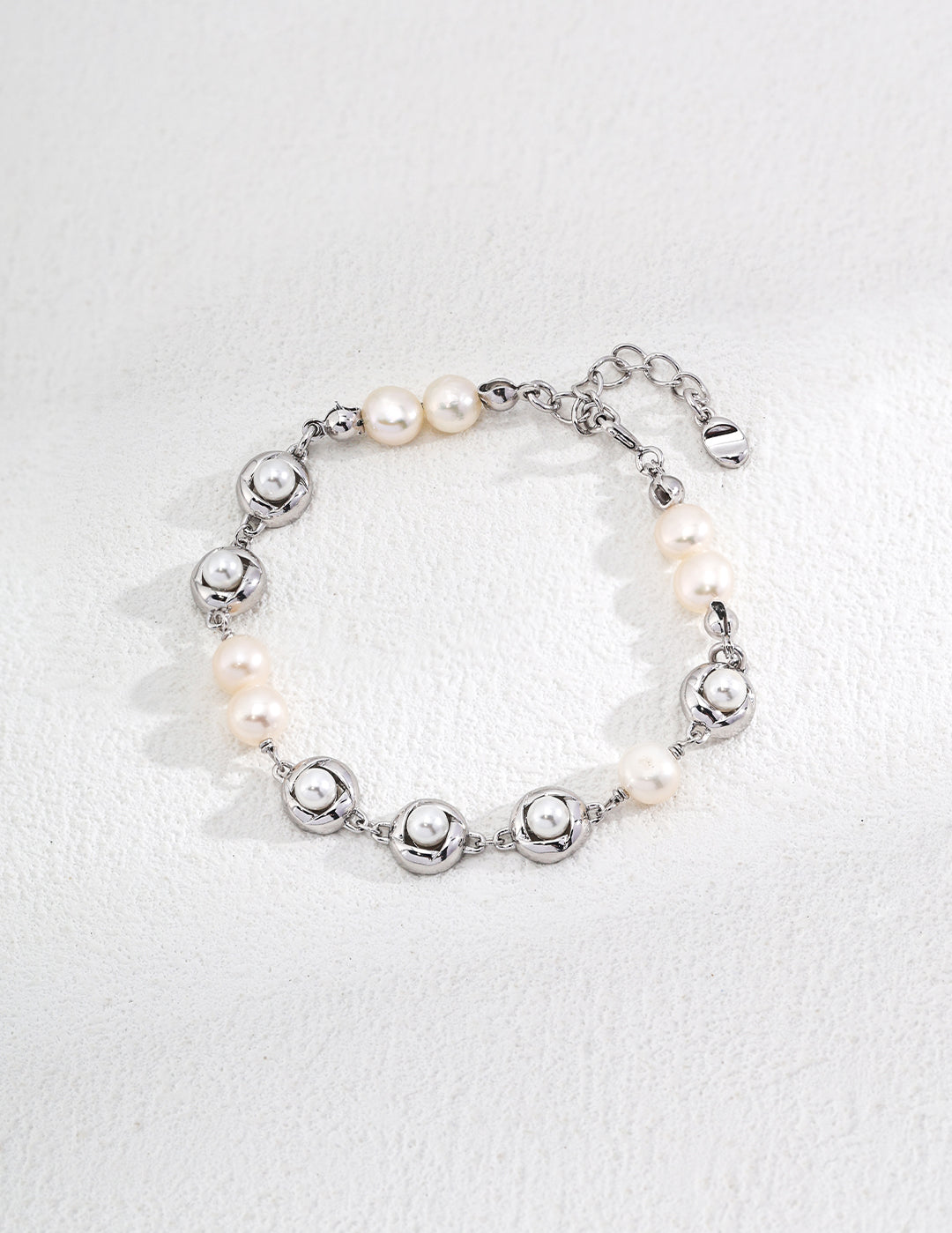 Elegant Silver Bean Pearl Bracelet Gembea