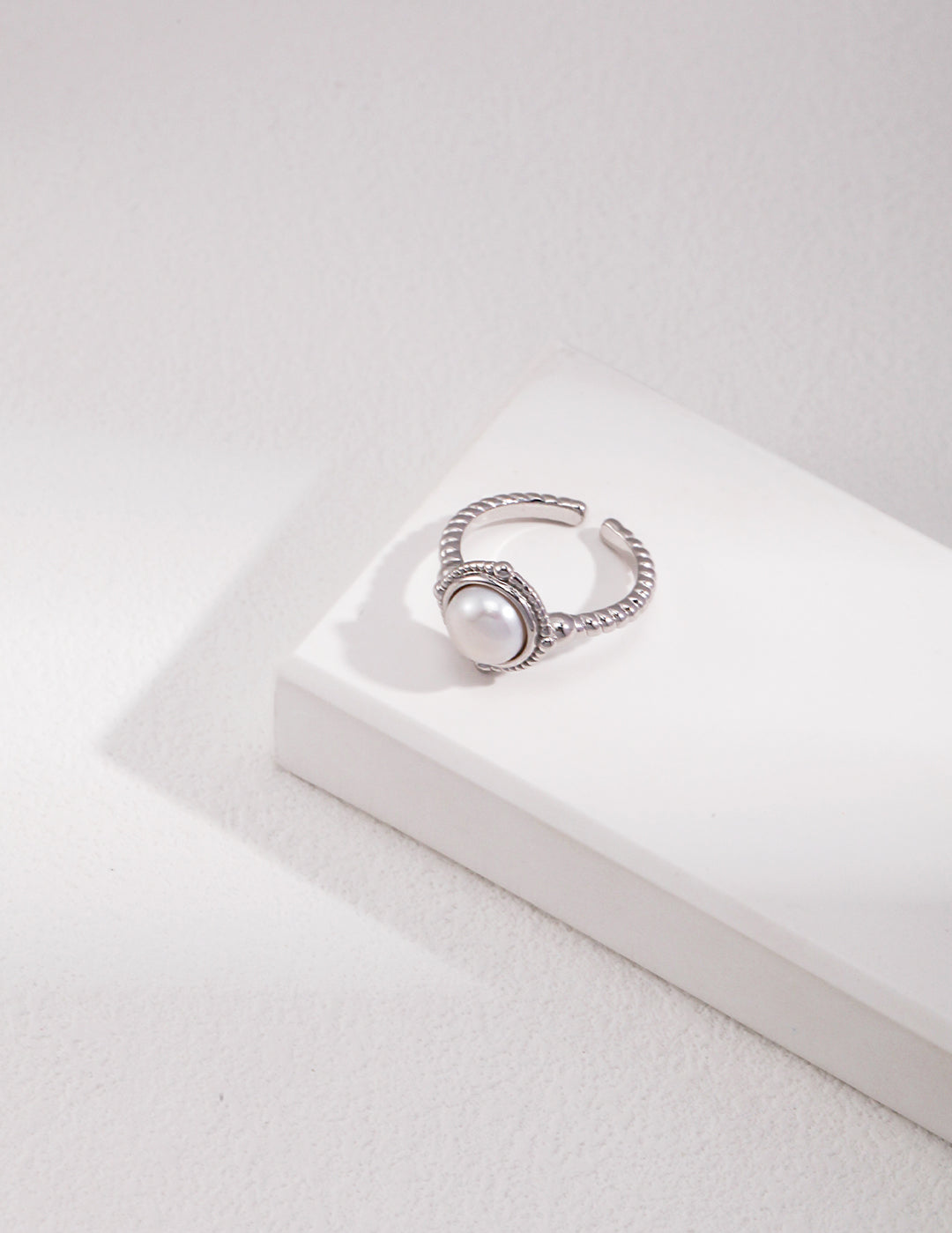 Minimalist Round Freshwater Pearl Rings