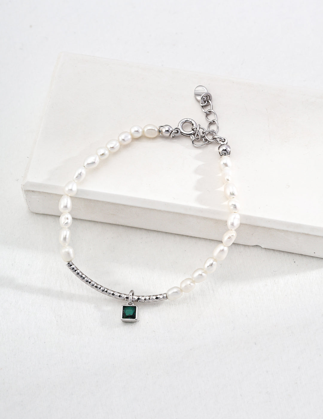 Green Zircon Pendant Pearl Bracelet Sterling silver