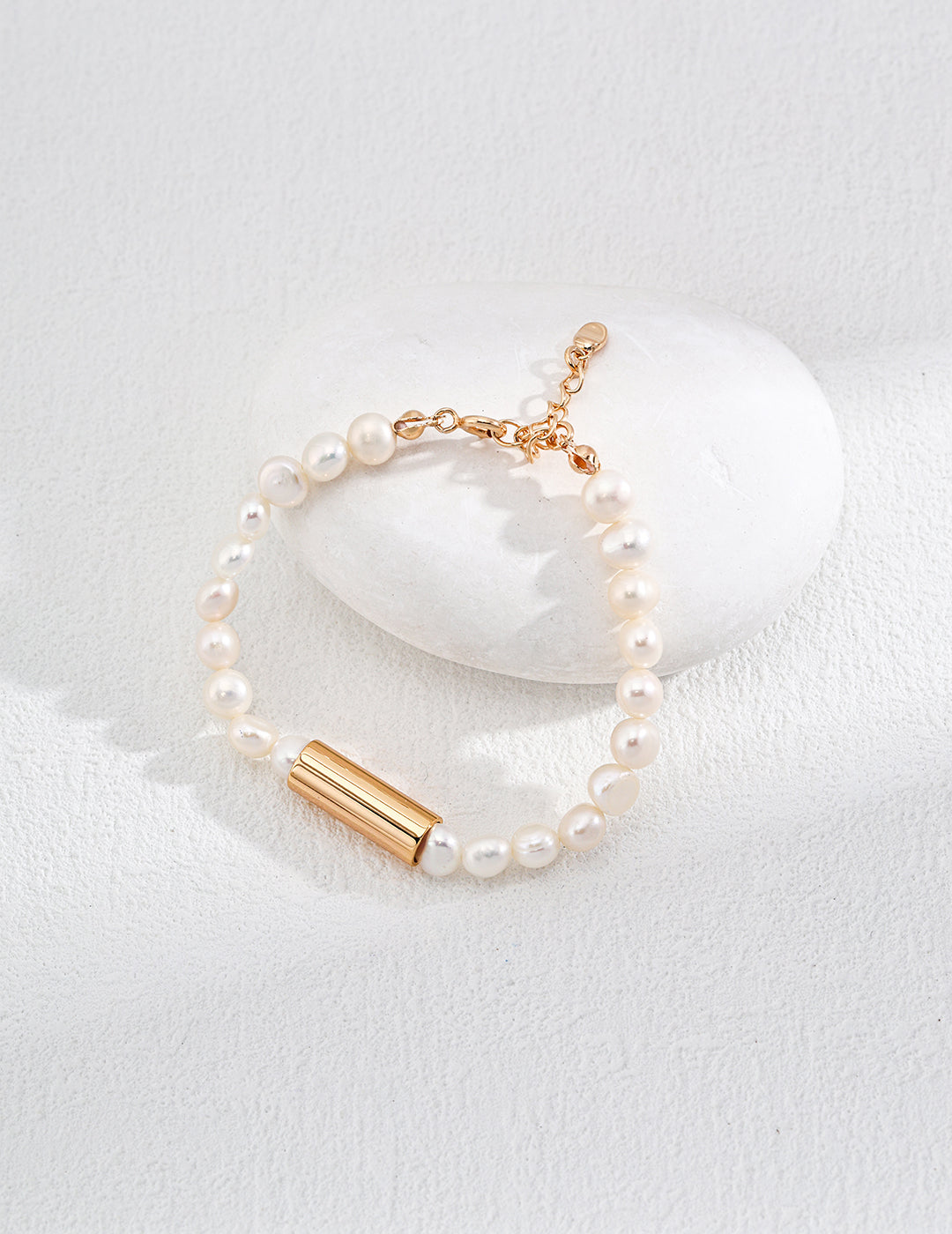 Gold Tube Freshwater Pearl Bracelet