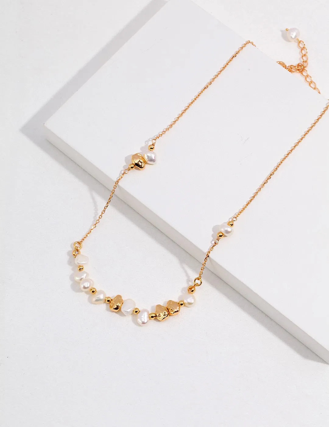 Gold Chain Pearl Necklace