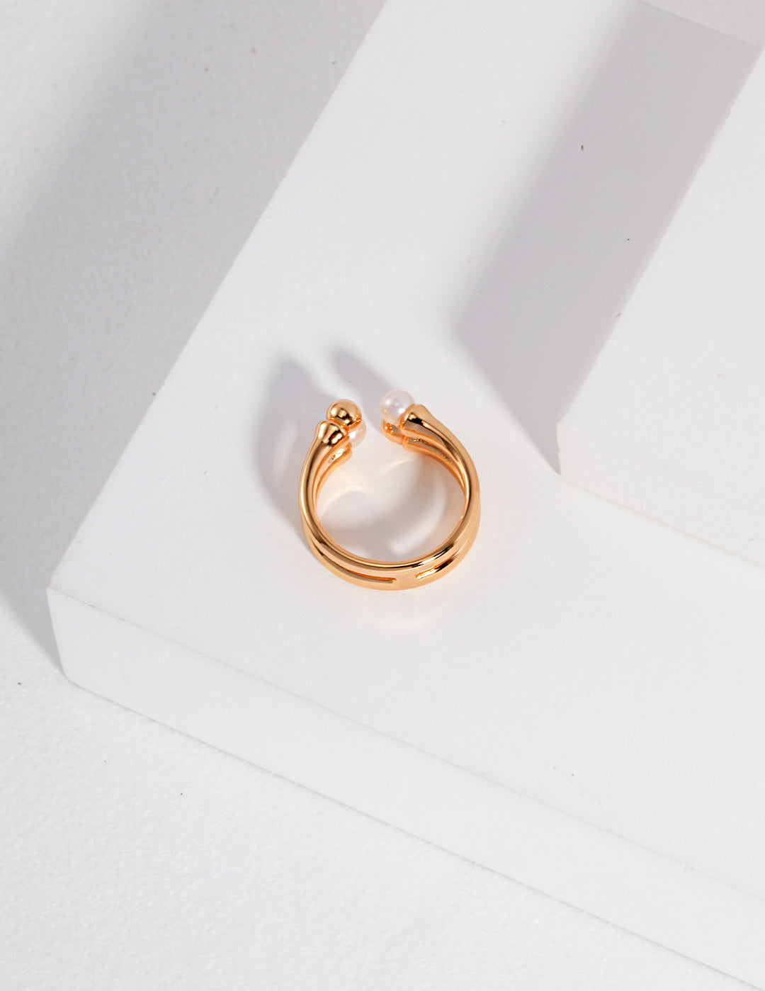 Gembea Jewelry Upper Opening Pearl Ring