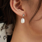 Gembea Jewelry Simple Baroque Pearl Drop Earrings