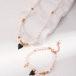 Gembea Jewelry Black Heart-shaped Glazed Pearl Bracelet