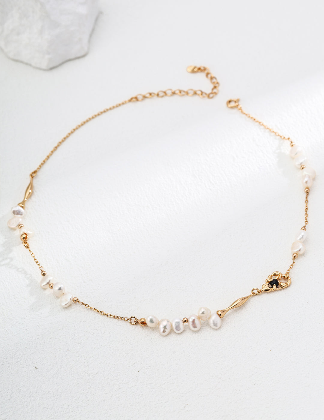 Minimalist Black Agate Pearl Chain Necklace-Gembea Jewelry