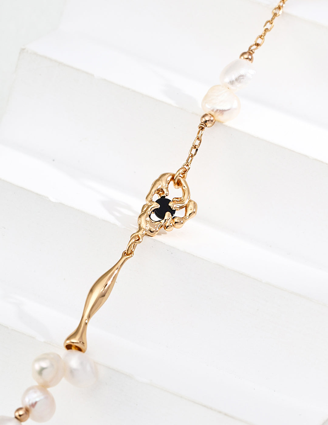 Minimalist Black Agate Pearl Chain Necklace-Gembea Jewelry