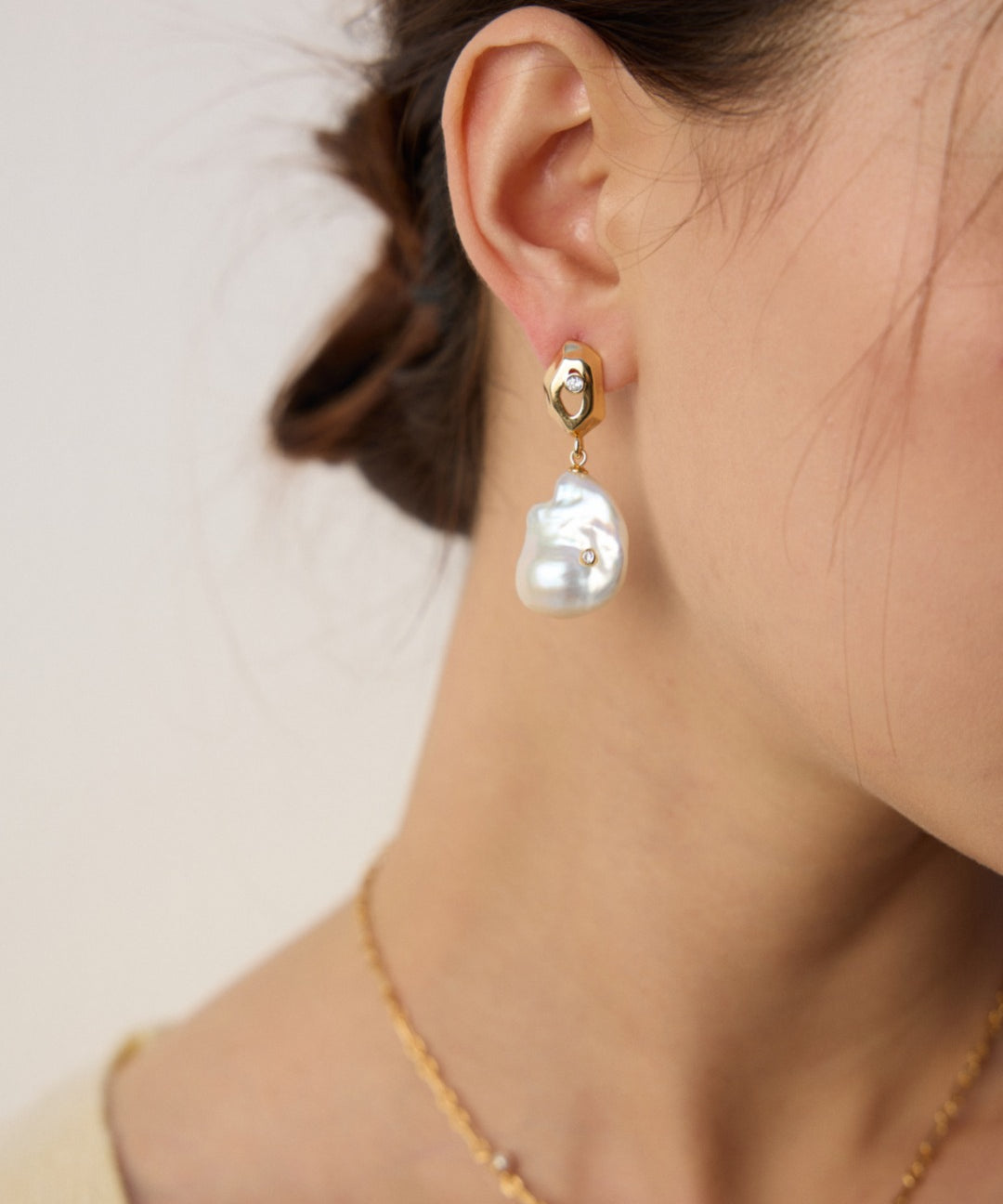 Zircon Baroque Pearl Drop Earrings-Gembea Jewelry