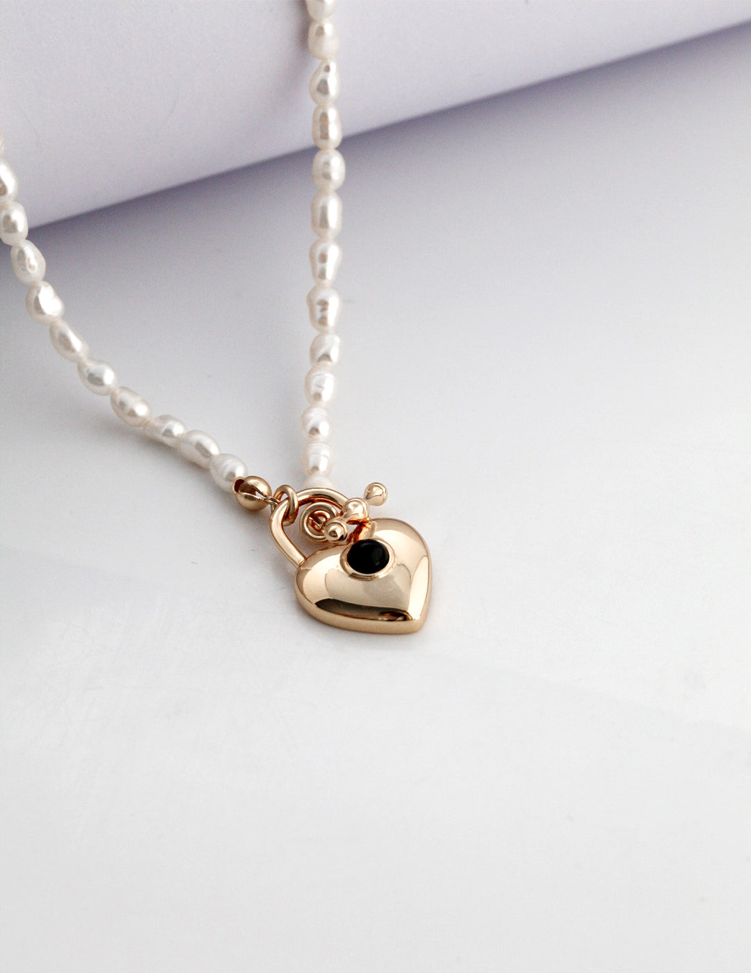 OT Buckle Heart Rice Pearl Necklace-Gembea Jewelry