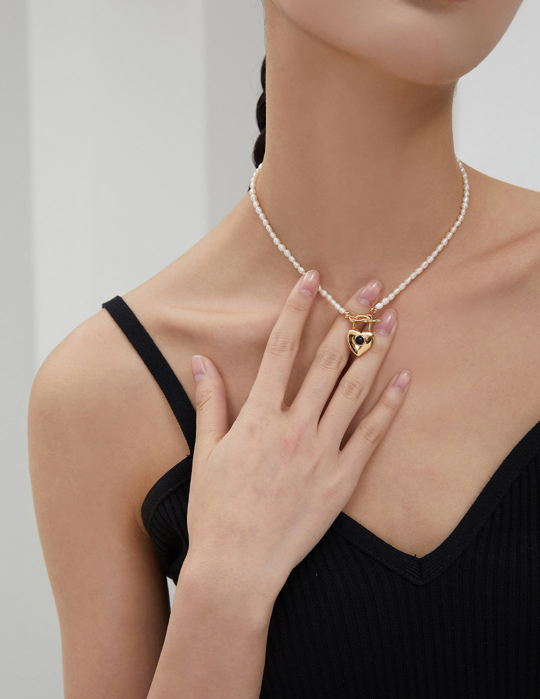 OT Buckle Heart Rice Pearl Necklace-Gembea Jewelry