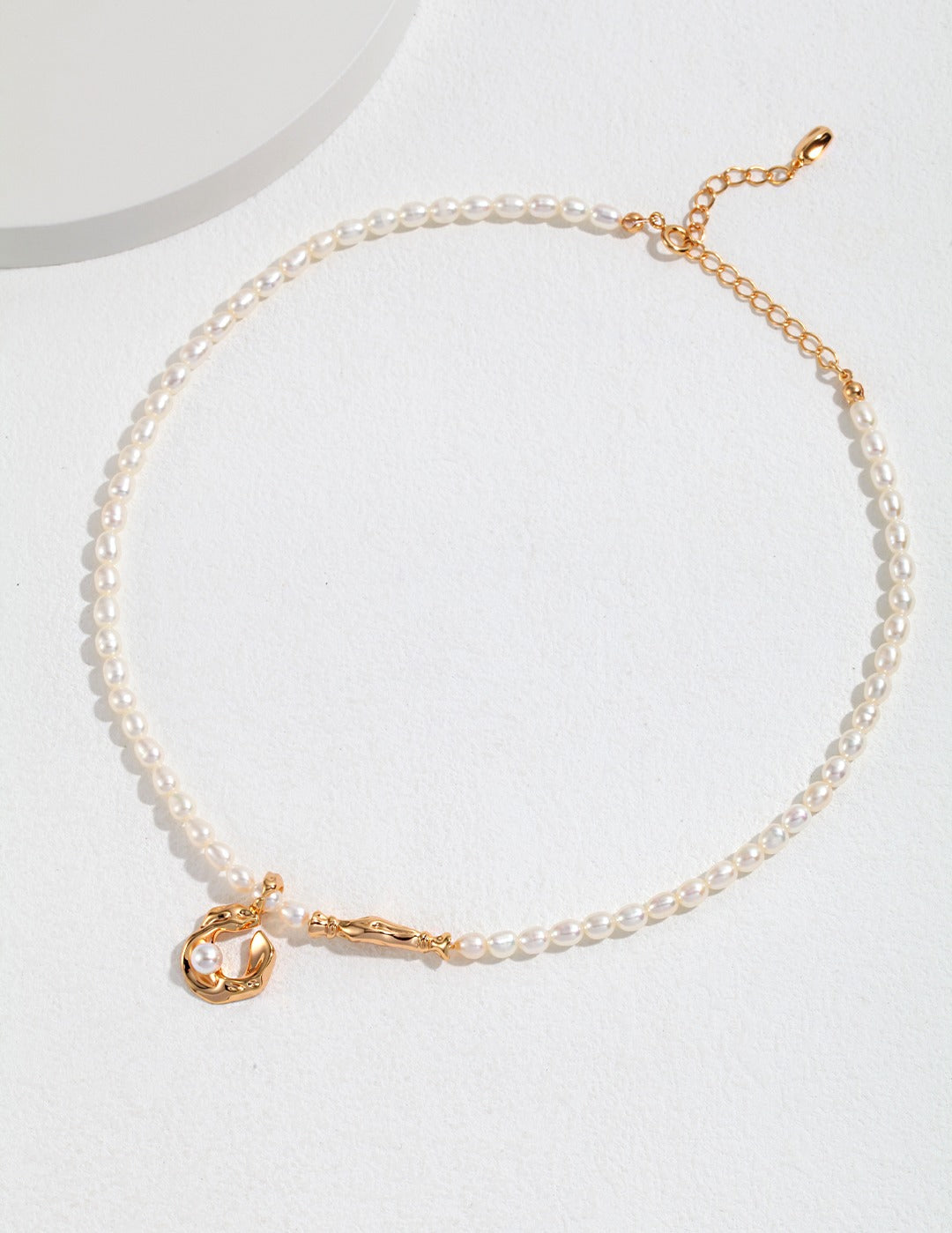 Minimalist Natural Freshwater Pearl Necklace-Gembea jewelry