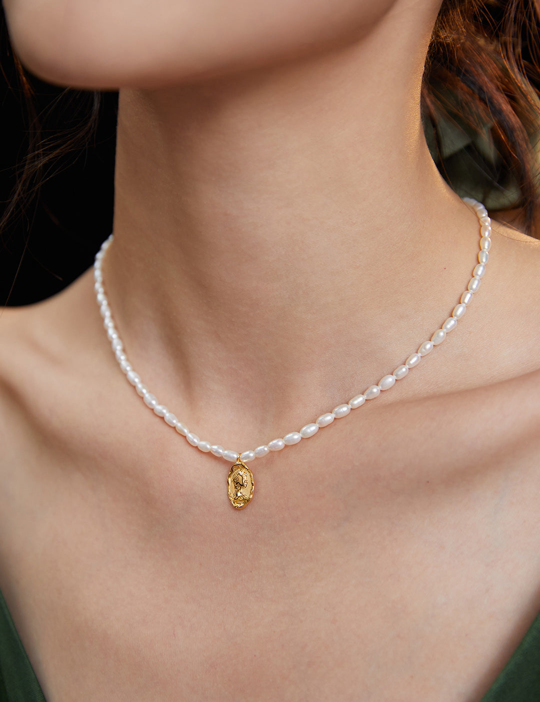 Queen Gold Pendant Rice Pearl Necklace-Gembea Jewelry