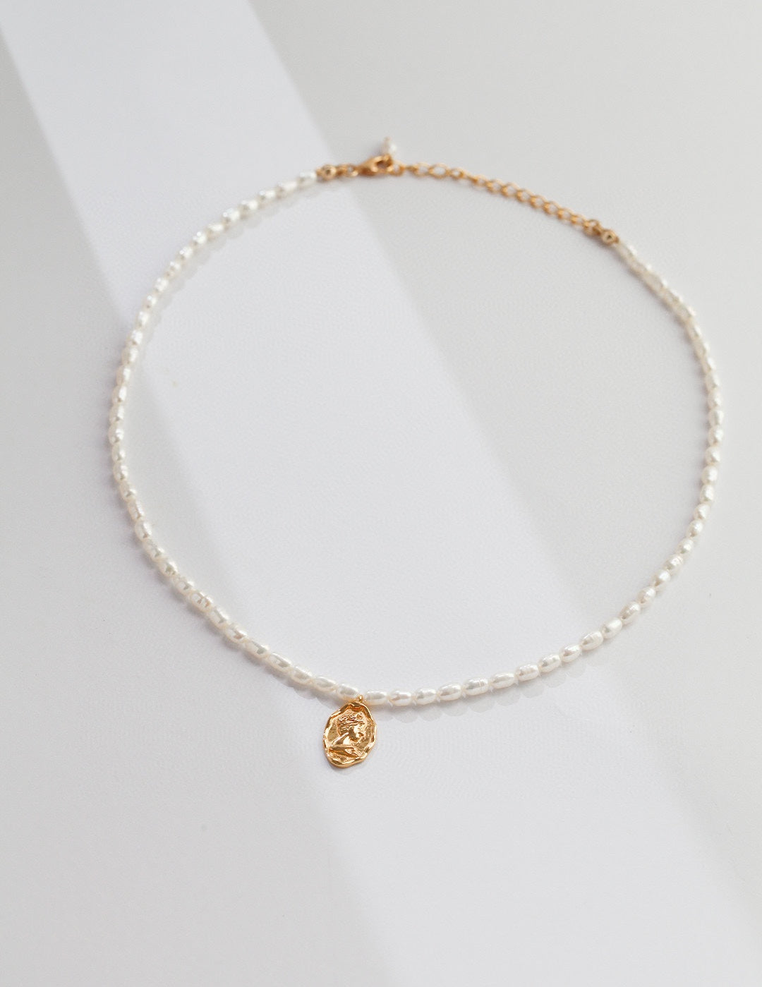 Queen Gold Pendant Rice Pearl Necklace-Gembea Jewelry